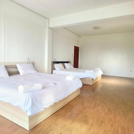 115 Townhouse Hotel Ban Khlong Krang Exterior photo