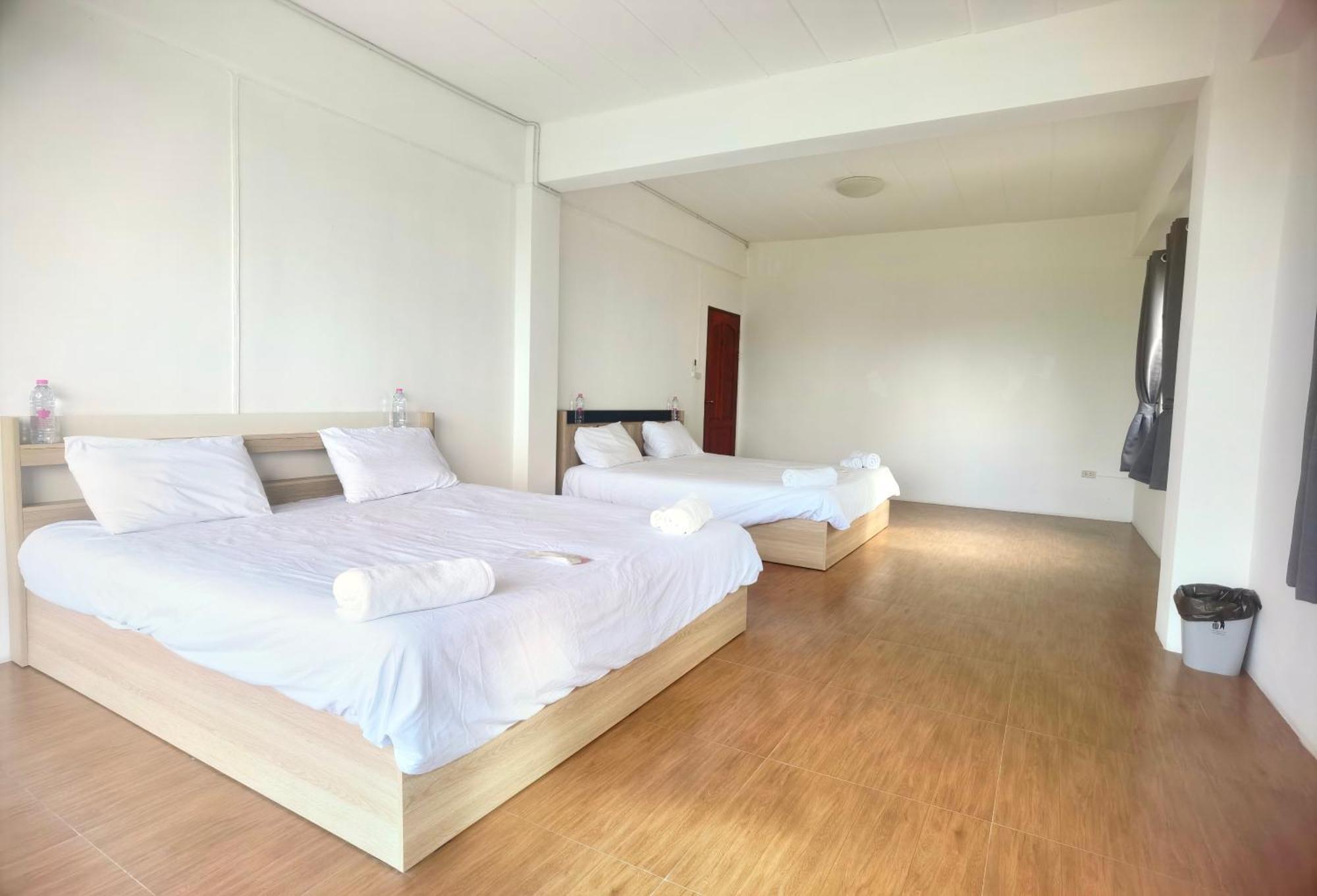 115 Townhouse Hotel Ban Khlong Krang Exterior photo