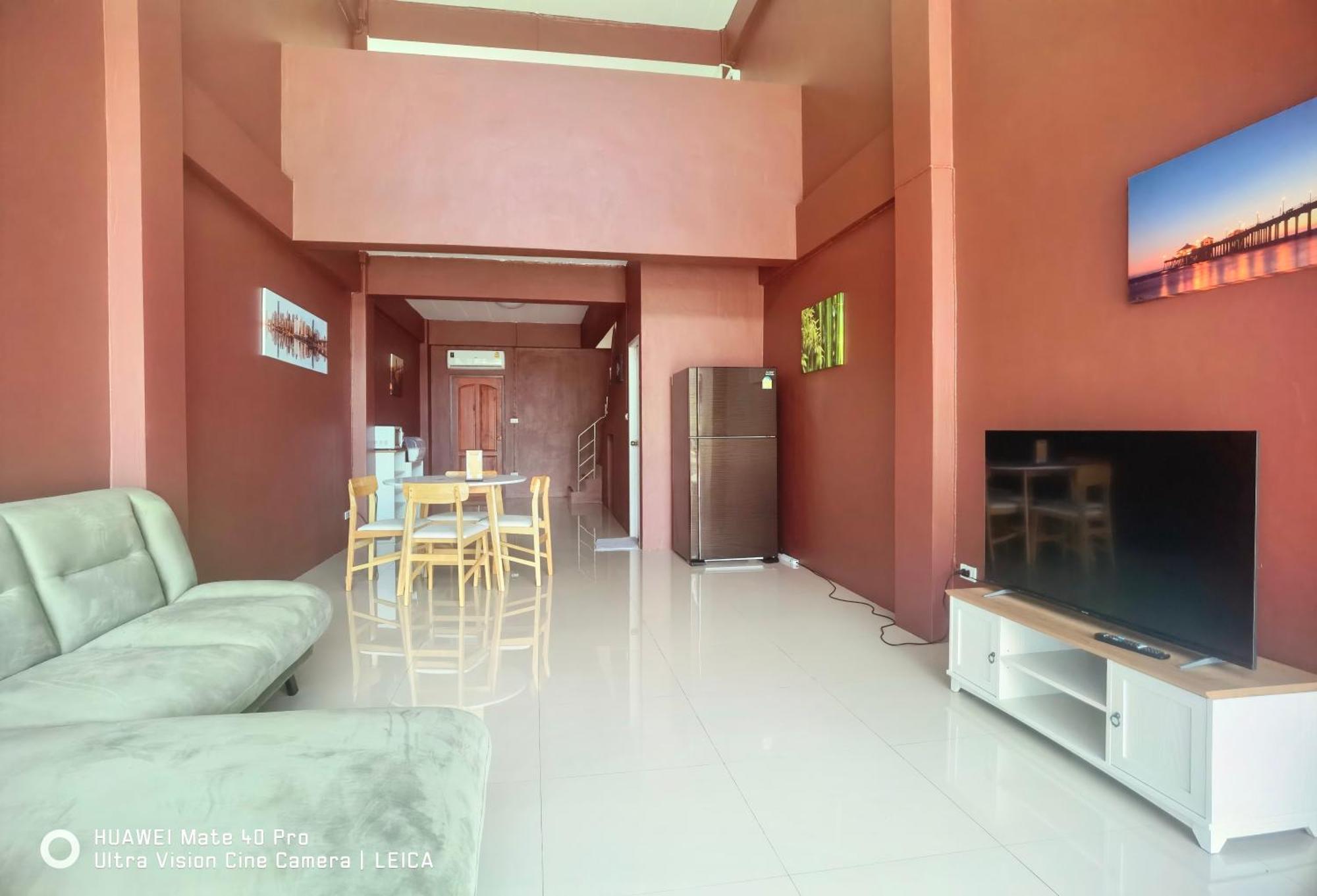 115 Townhouse Hotel Ban Khlong Krang Exterior photo