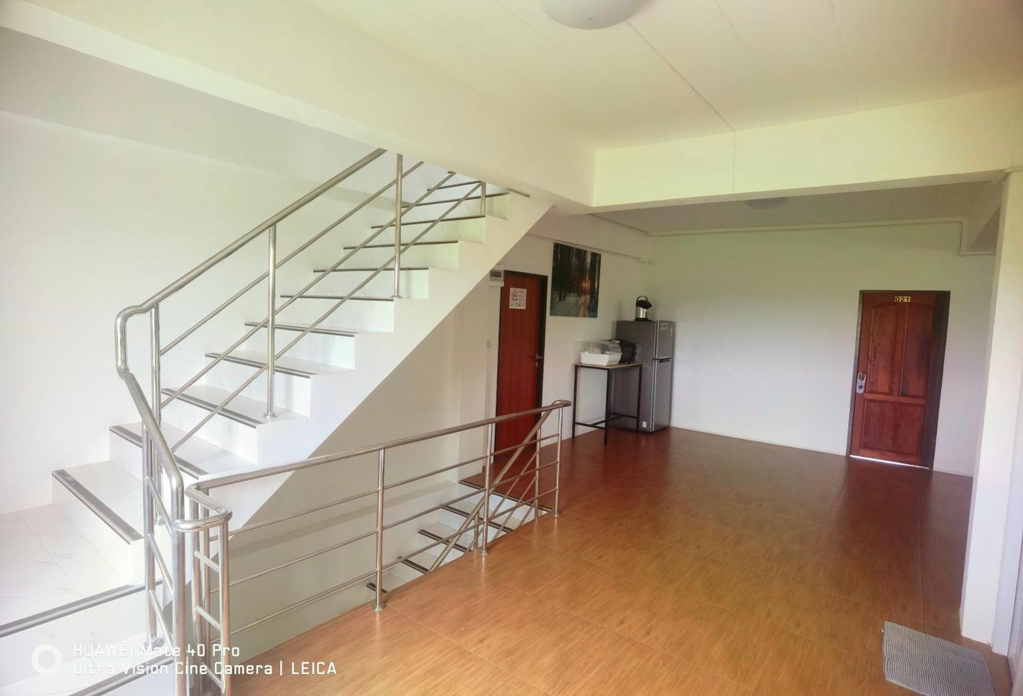 115 Townhouse Hotel Ban Khlong Krang Exterior photo