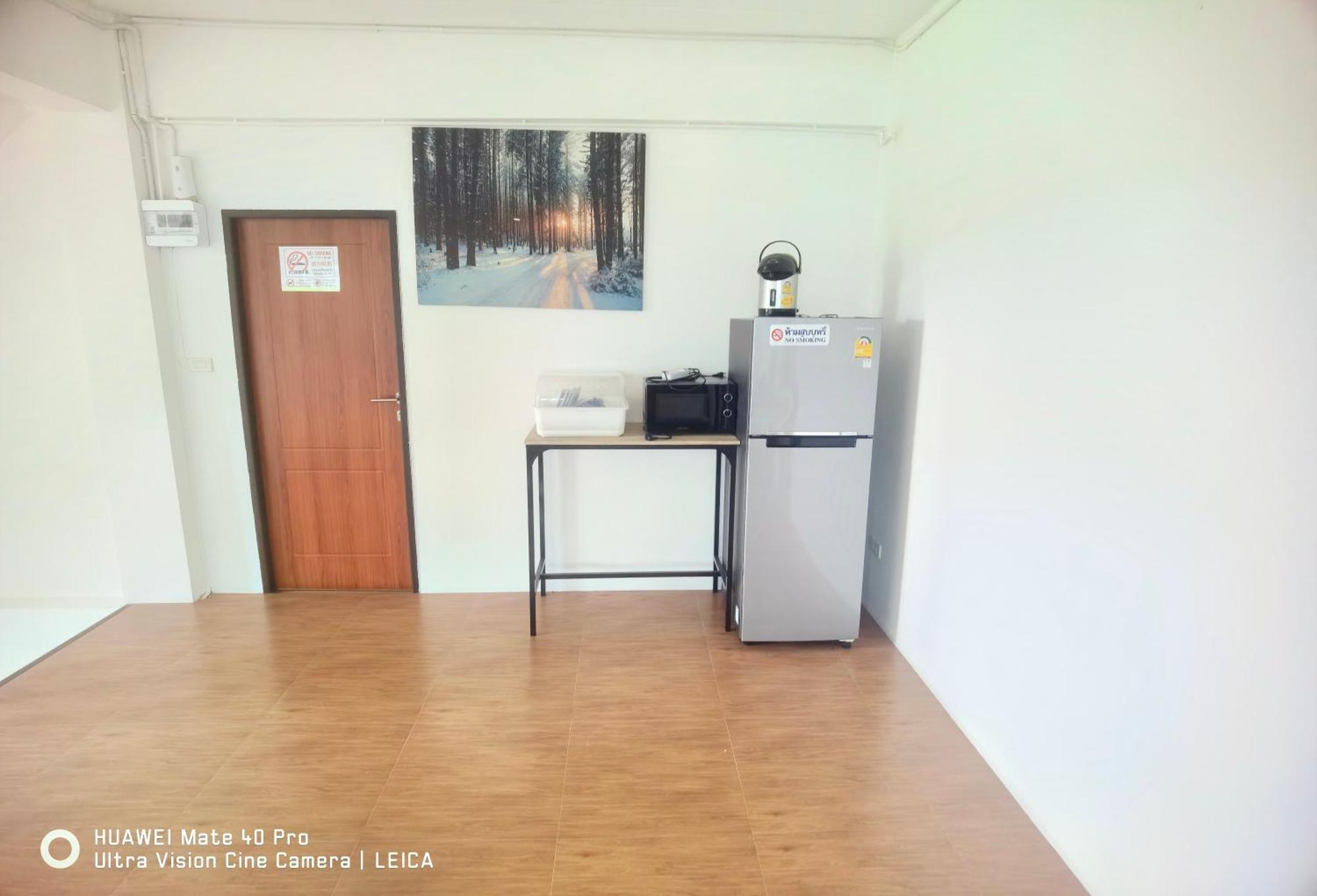 115 Townhouse Hotel Ban Khlong Krang Exterior photo