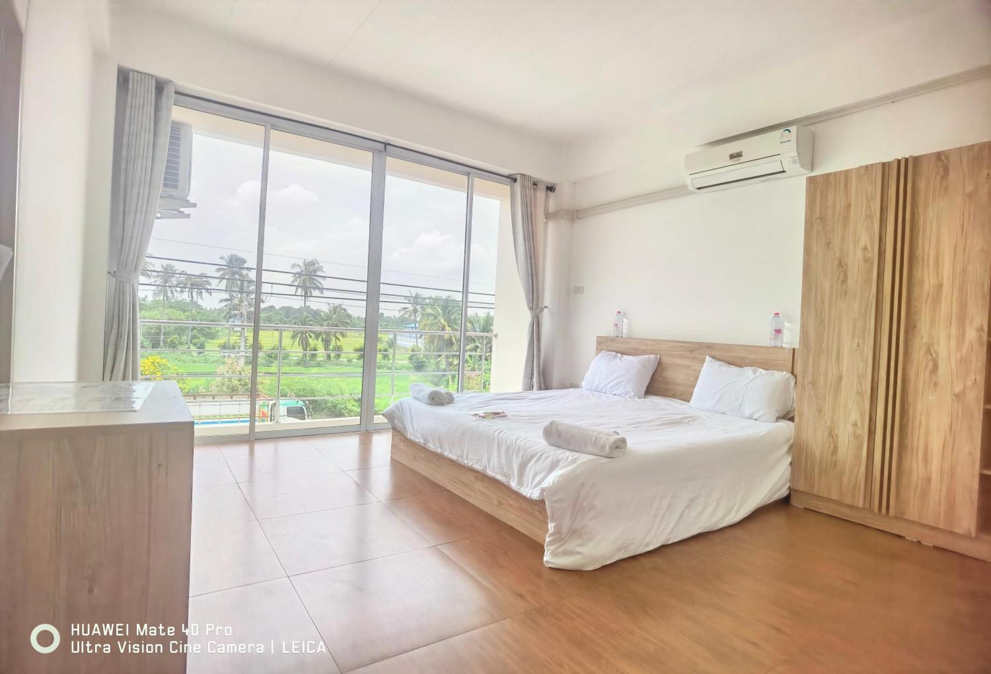 115 Townhouse Hotel Ban Khlong Krang Exterior photo