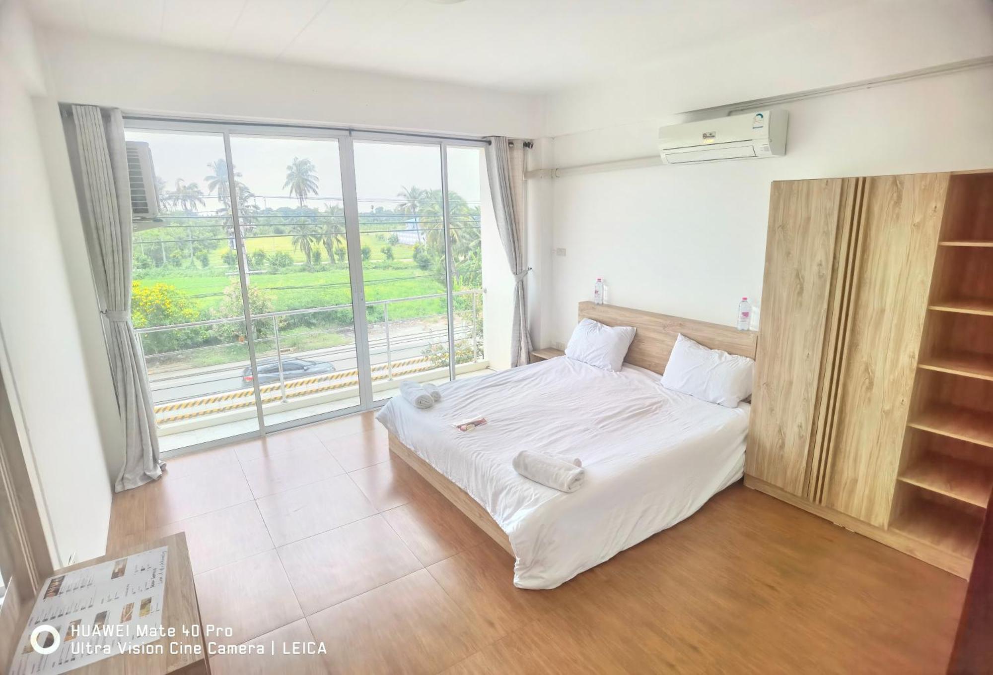 115 Townhouse Hotel Ban Khlong Krang Exterior photo