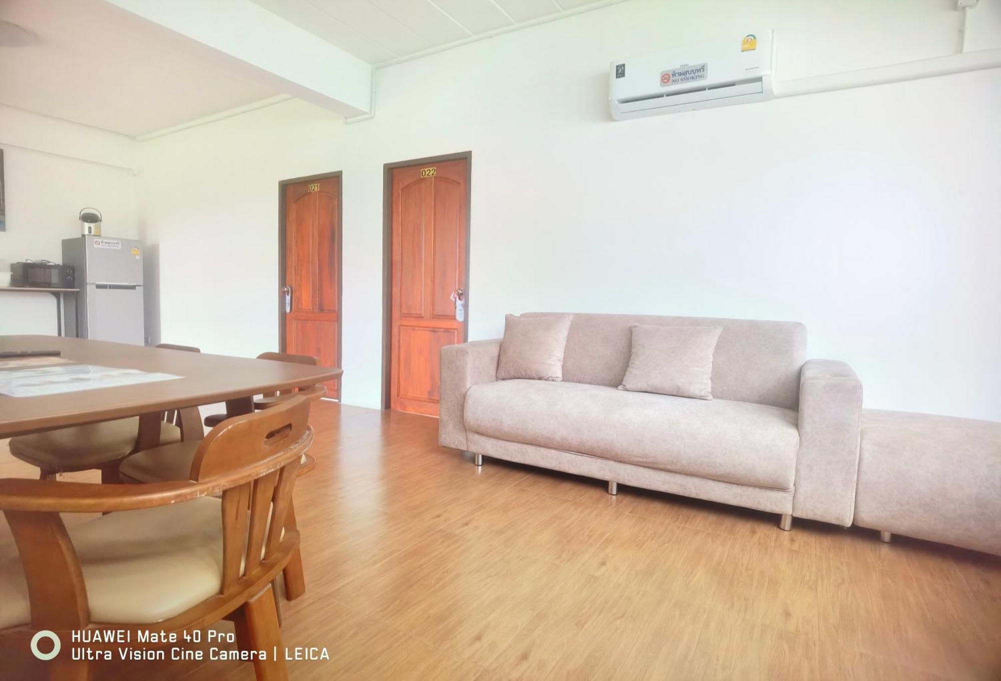 115 Townhouse Hotel Ban Khlong Krang Exterior photo