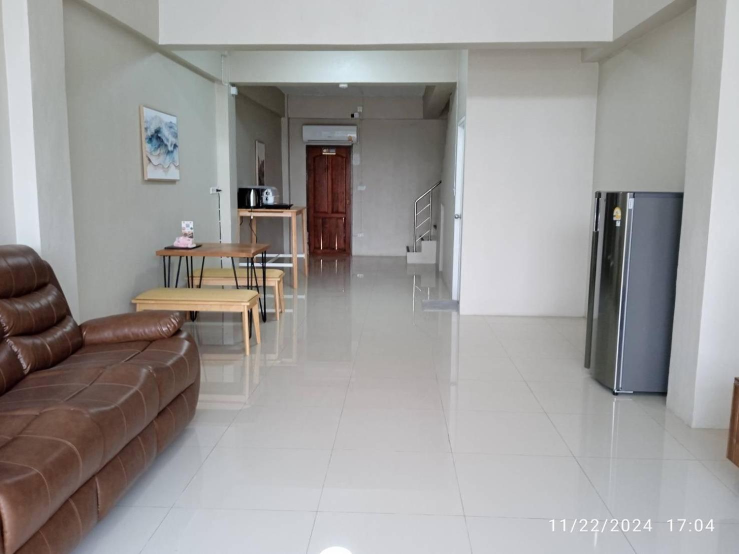 115 Townhouse Hotel Ban Khlong Krang Exterior photo
